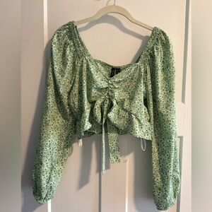 Vero Moda Floral Green Crop Top